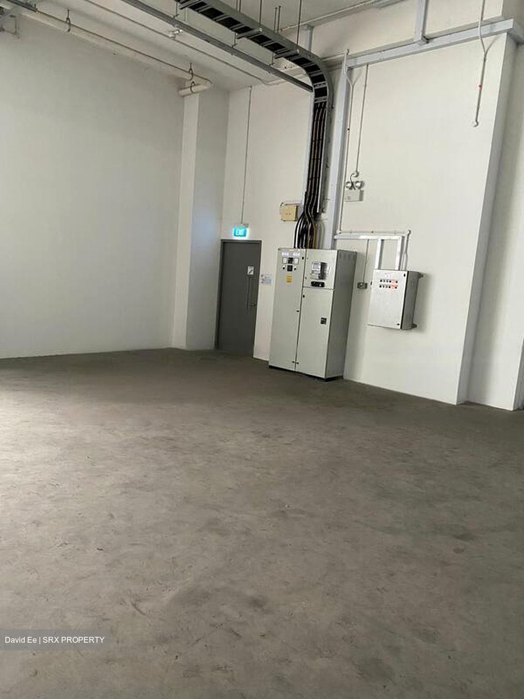 West Spring (D22), Factory #498140911